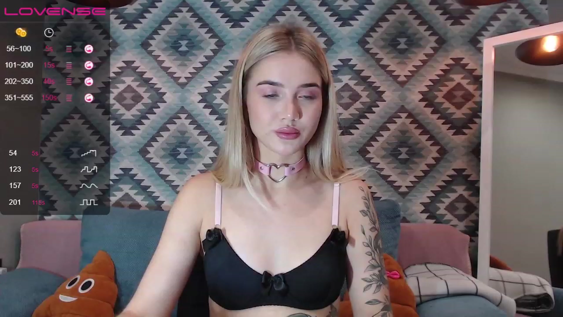 Gallery image thumbnail from HolyMeow's myfreecams stream on, 08/12/2023, 18:17 image 16 of 20
