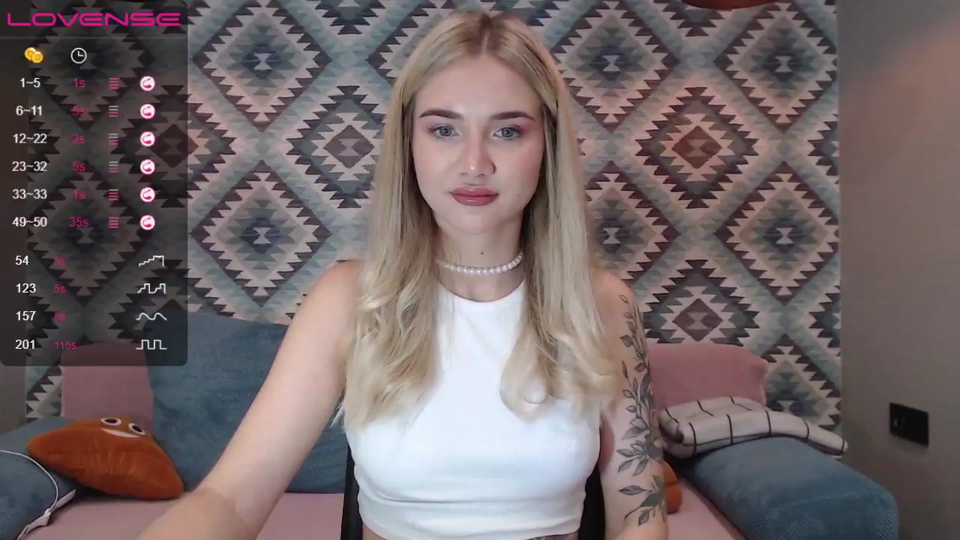 Gallery image thumbnail from HolyMeow's myfreecams stream on, 08/18/2023, 19:35 image 13 of 20