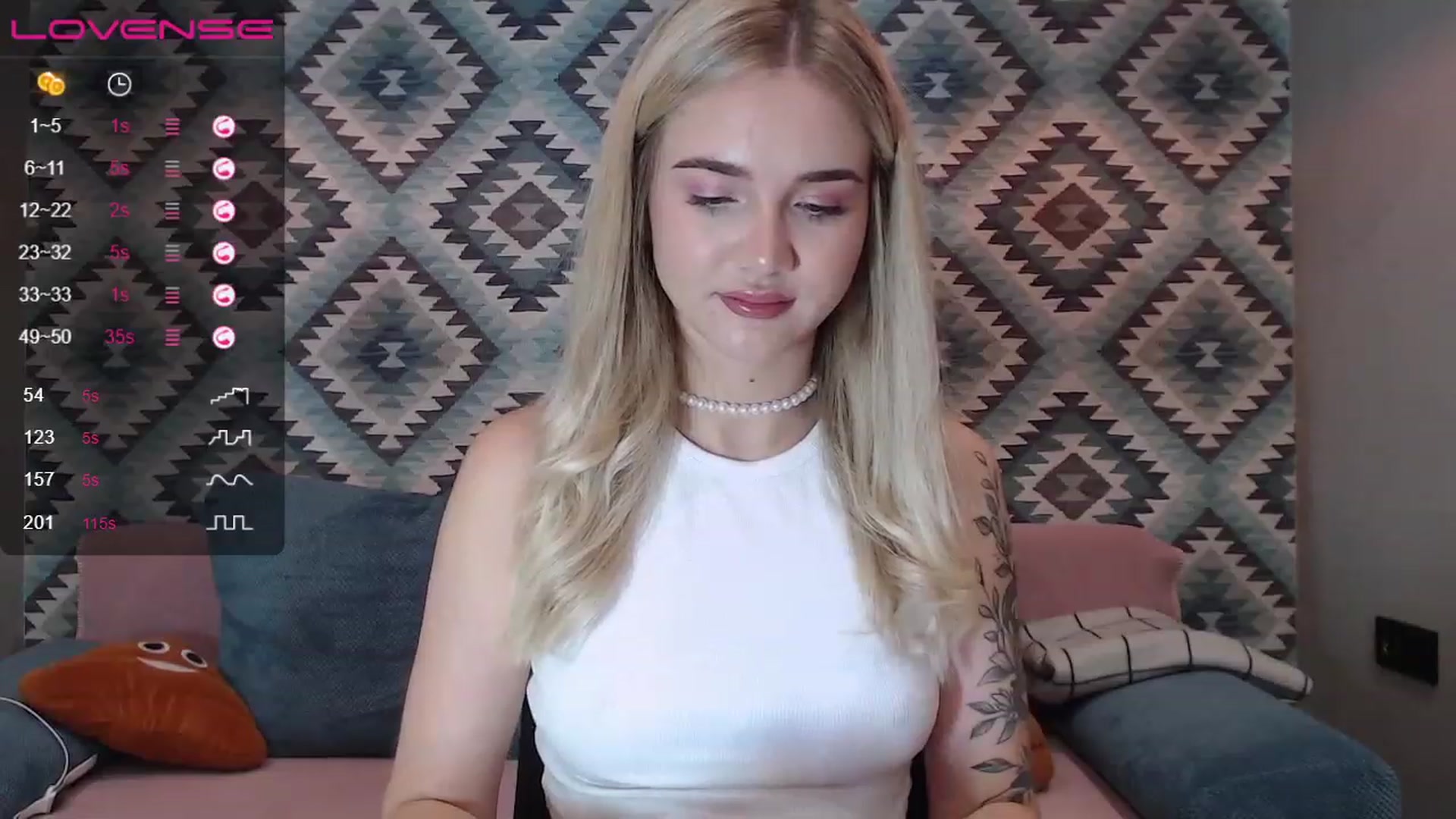 Gallery image thumbnail from HolyMeow's myfreecams stream on, 08/18/2023, 19:35 image 10 of 20
