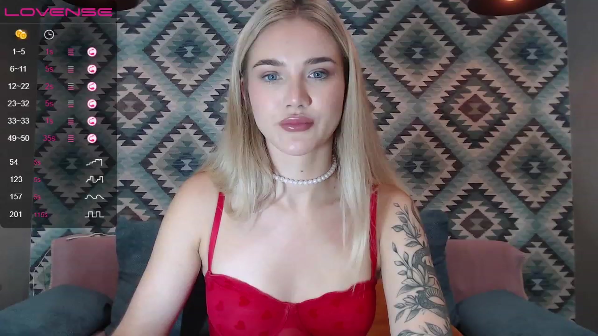 Gallery image thumbnail from HolyMeow's myfreecams stream on, 08/19/2023, 19:45 image 8 of 20