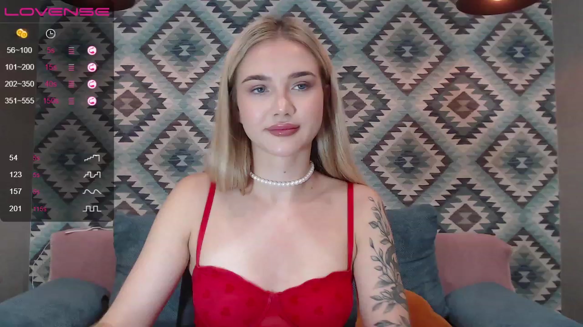 Gallery image thumbnail from HolyMeow's myfreecams stream on, 08/19/2023, 19:45 image 16 of 20