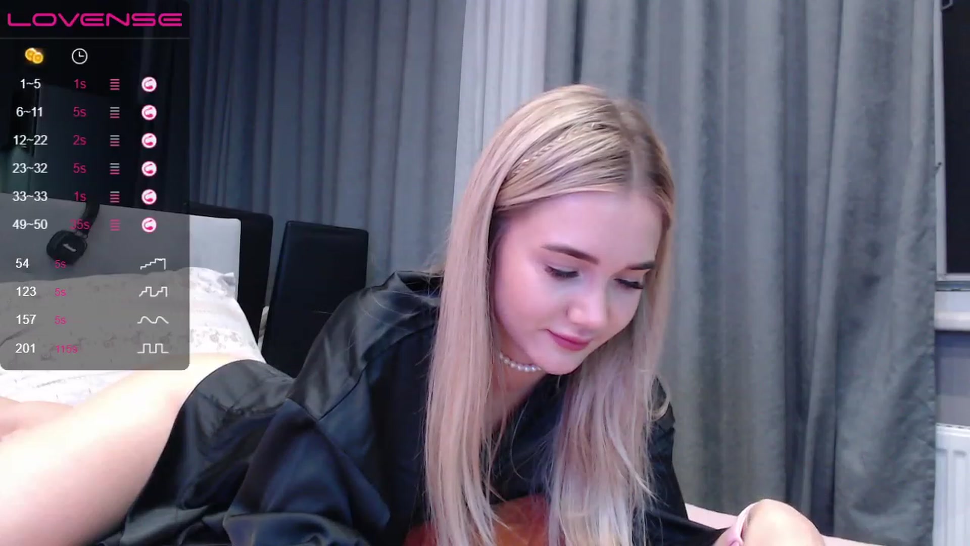 Gallery image thumbnail from HolyMeow's myfreecams stream on, 09/11/2023, 19:49 image 13 of 20