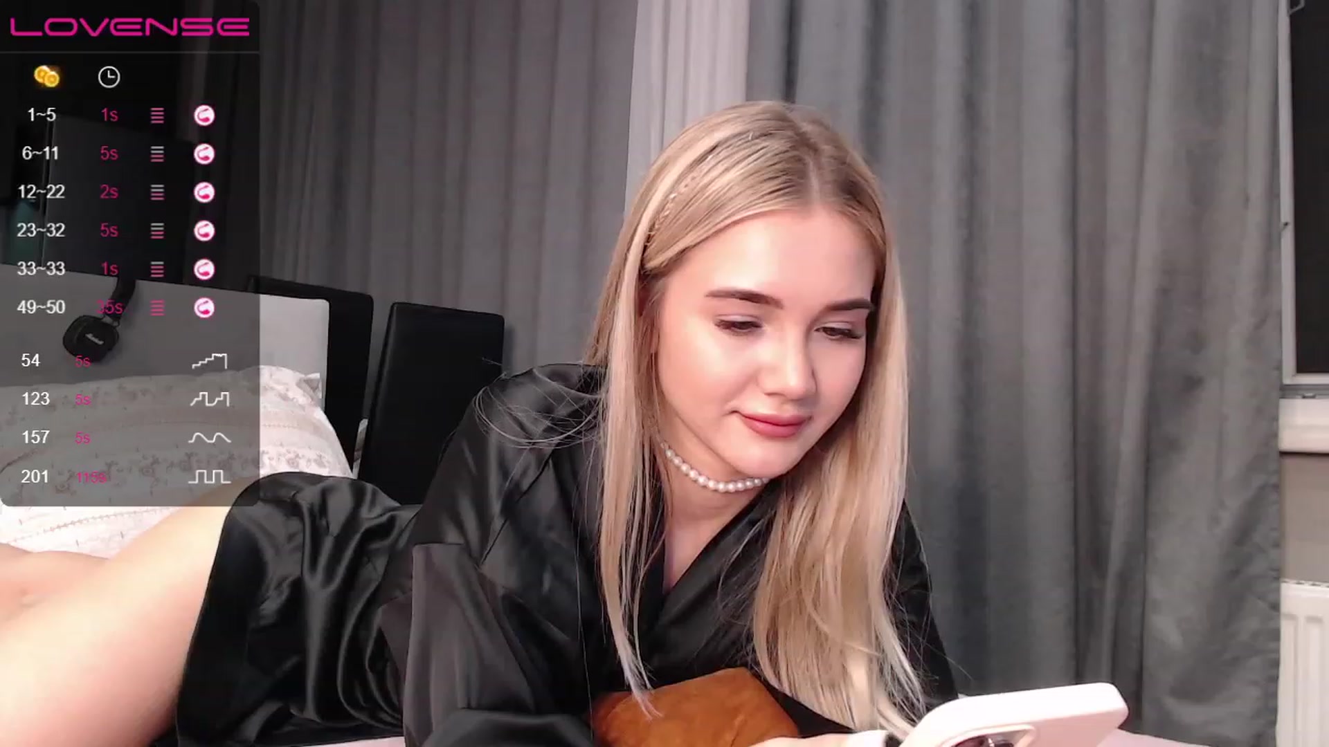 Gallery image thumbnail from HolyMeow's myfreecams stream on, 09/11/2023, 19:49 image 4 of 20