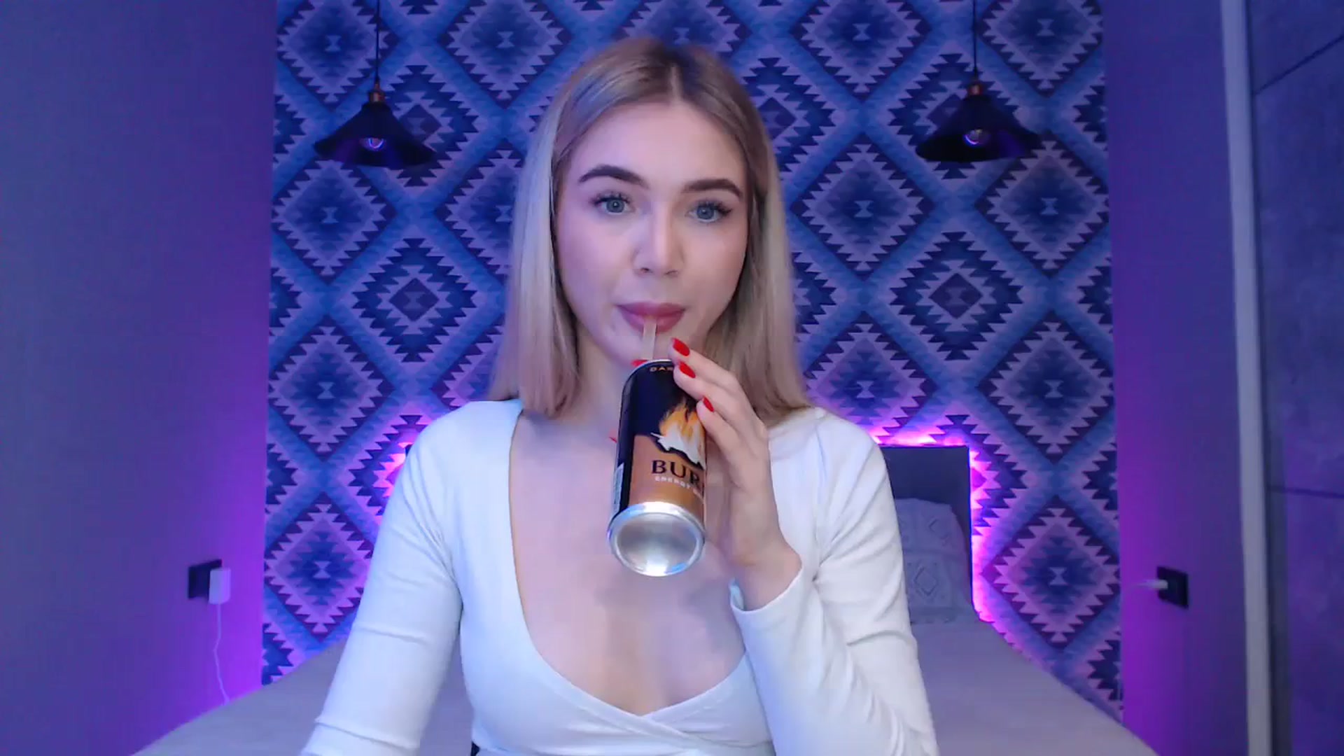 Gallery image thumbnail from HolyMeow's myfreecams stream on, 02/17/2024, 22:11 image 4 of 20