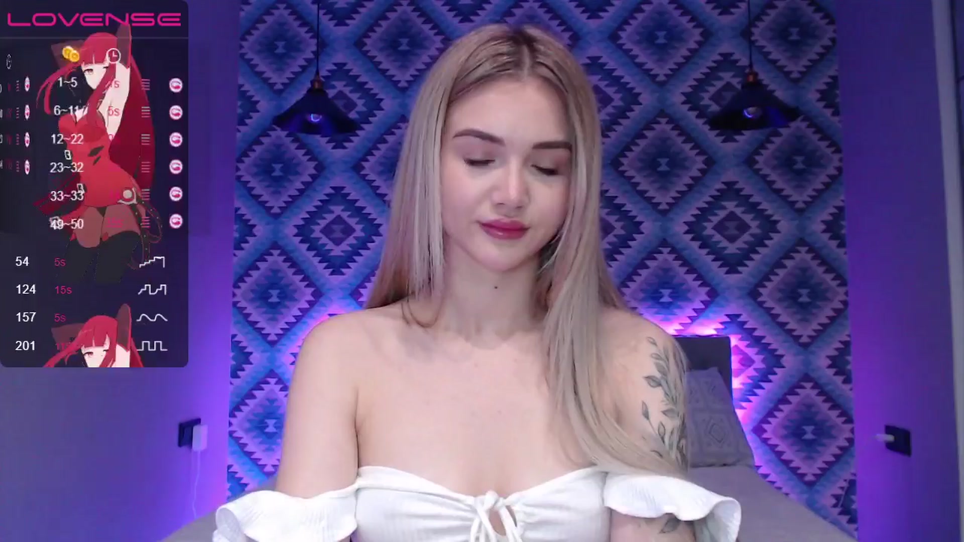 Gallery image thumbnail from HolyMeow's myfreecams stream on, 04/05/2024, 01:27 image 7 of 20