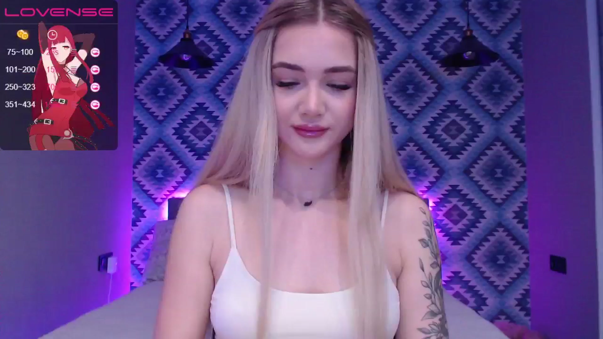 Gallery image thumbnail from HolyMeow's myfreecams stream on, 04/28/2024, 20:11 image 17 of 20