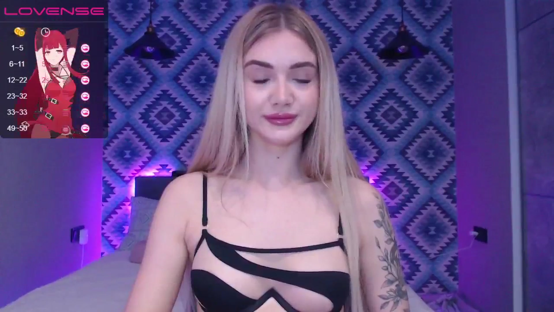 Gallery image thumbnail from HolyMeow's myfreecams stream on, 05/06/2024, 18:07 image 9 of 20