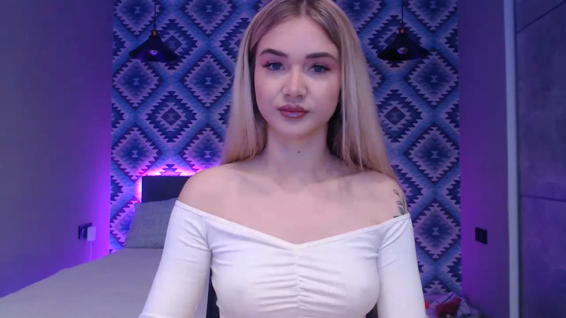 Gallery image thumbnail from HolyMeow's myfreecams stream on, 05/15/2024, 19:27 image 2 of 20