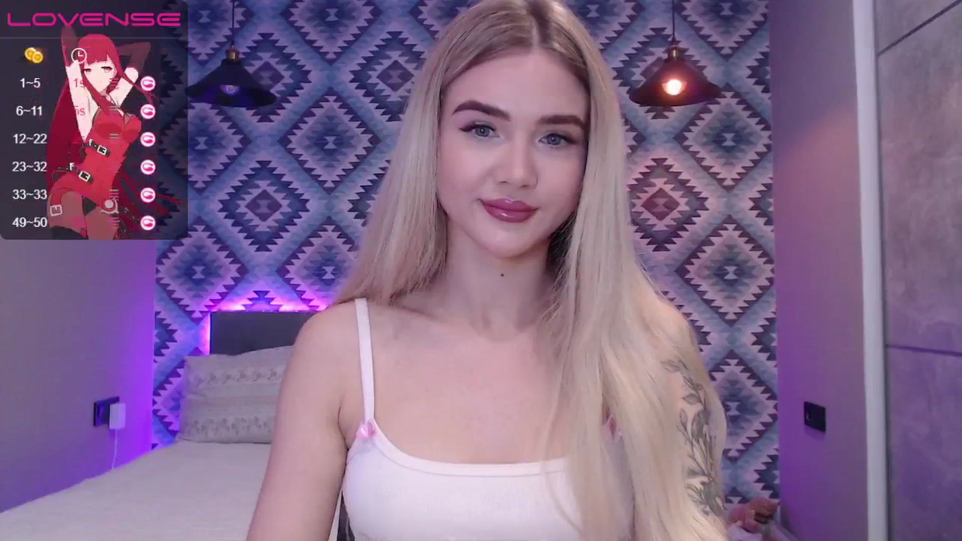 Gallery image thumbnail from HolyMeow's myfreecams stream on, 05/20/2024, 19:20 image 15 of 20