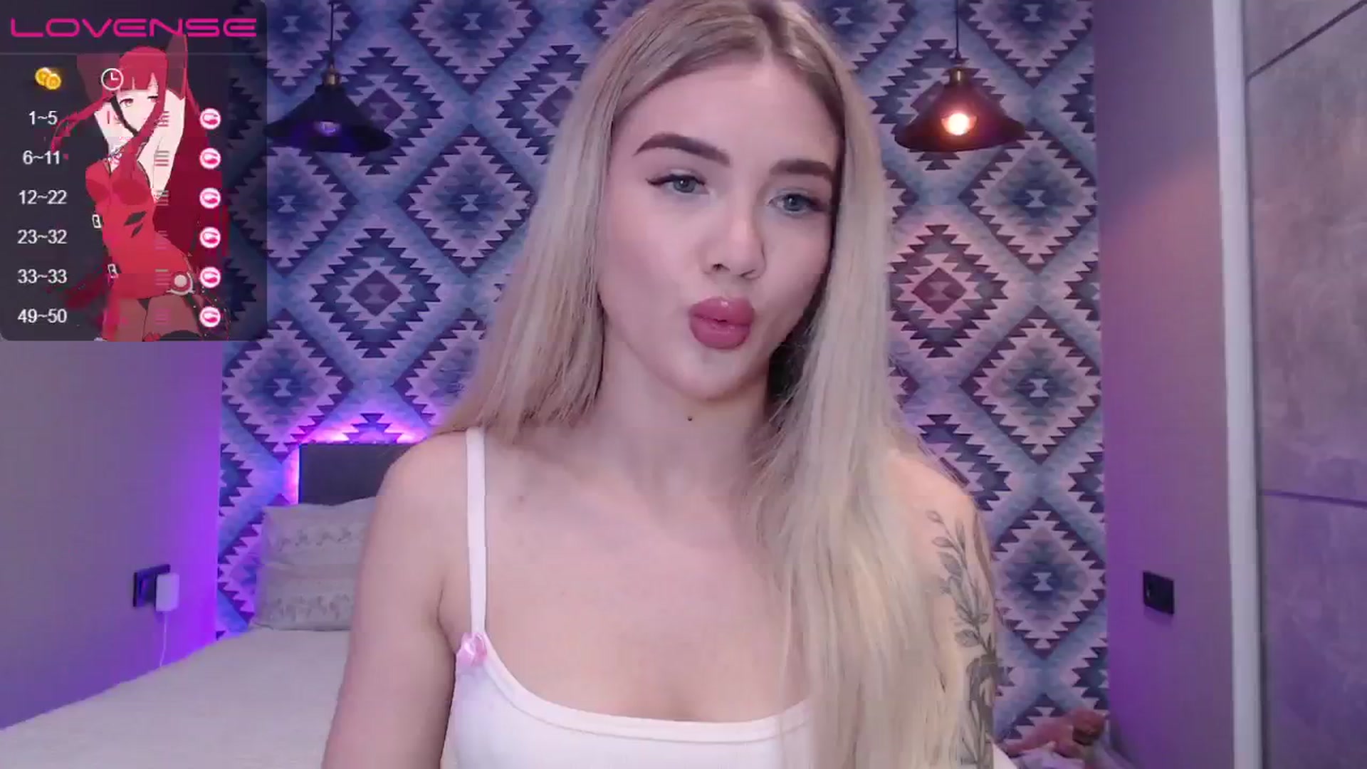 Gallery image thumbnail from HolyMeow's myfreecams stream on, 05/20/2024, 19:20 image 16 of 20