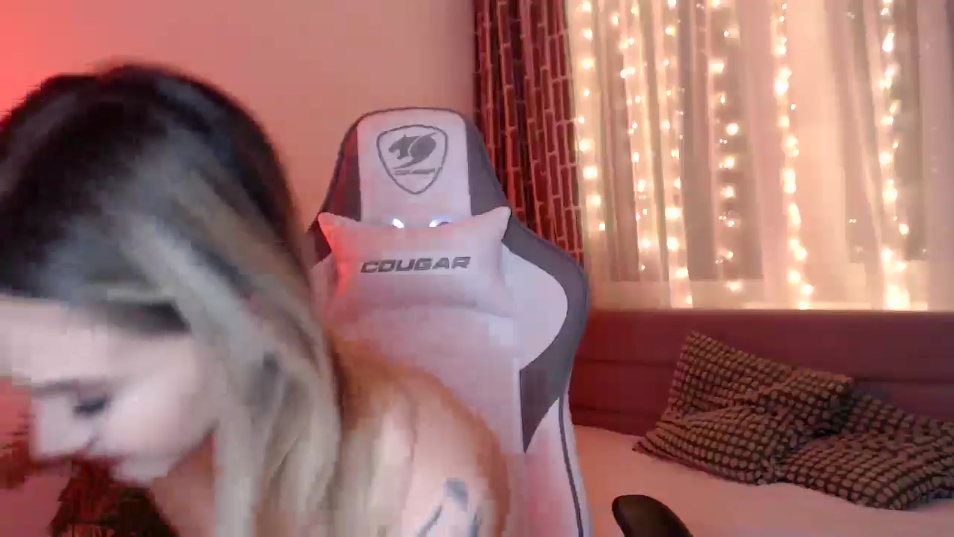 Gallery image thumbnail from HolyMeow's myfreecams stream on, 02/15/2025, 20:45 image 14 of 20
