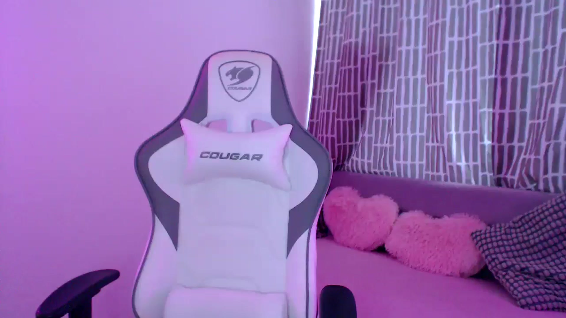 Gallery image thumbnail from HolyMeow's myfreecams stream on, 02/02/2026, 08:26 image 14 of 20