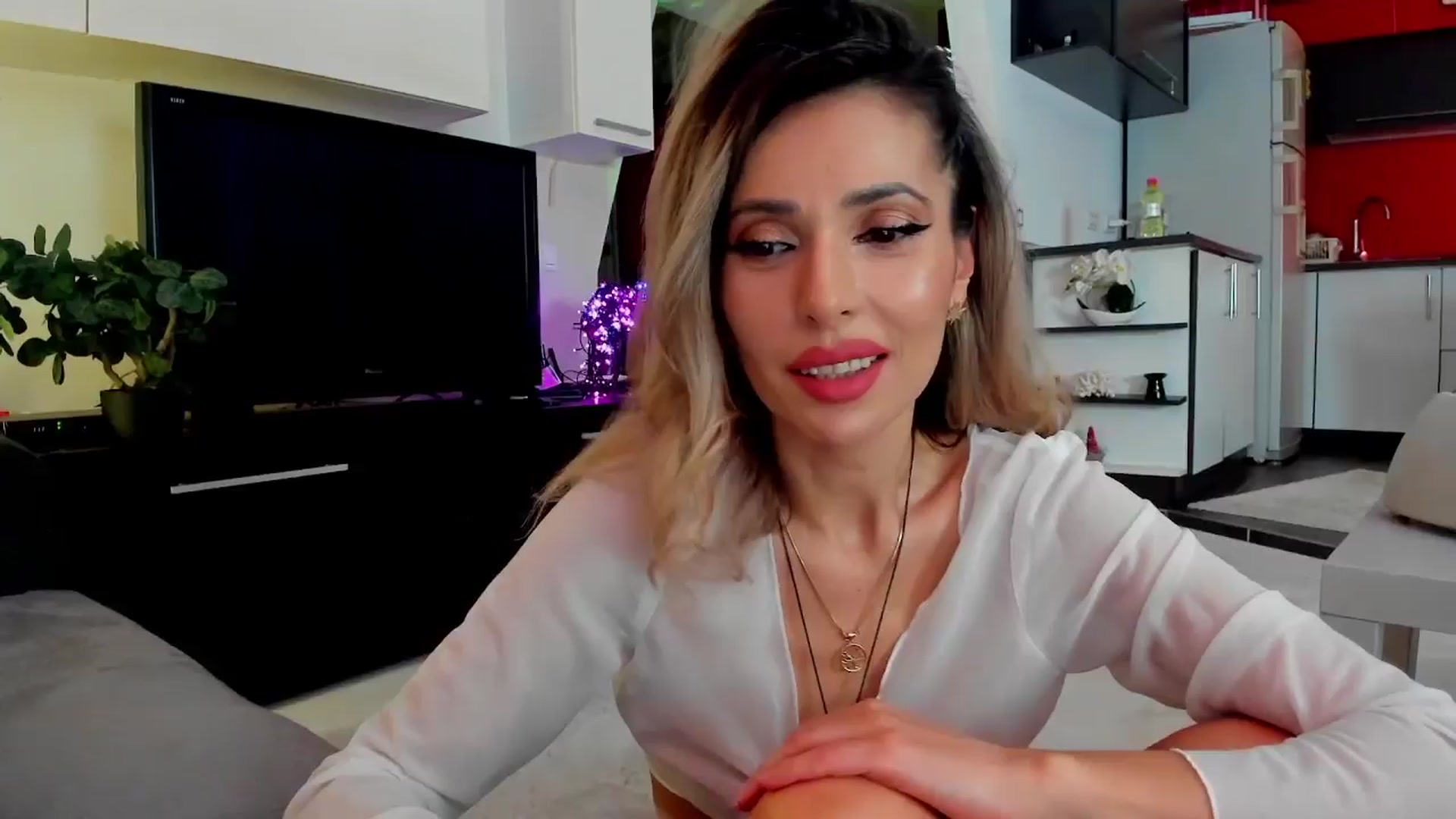 Gallery image thumbnail from HolyVirgin_'s myfreecams stream on, 03/22/2024, 23:32 image 19 of 20