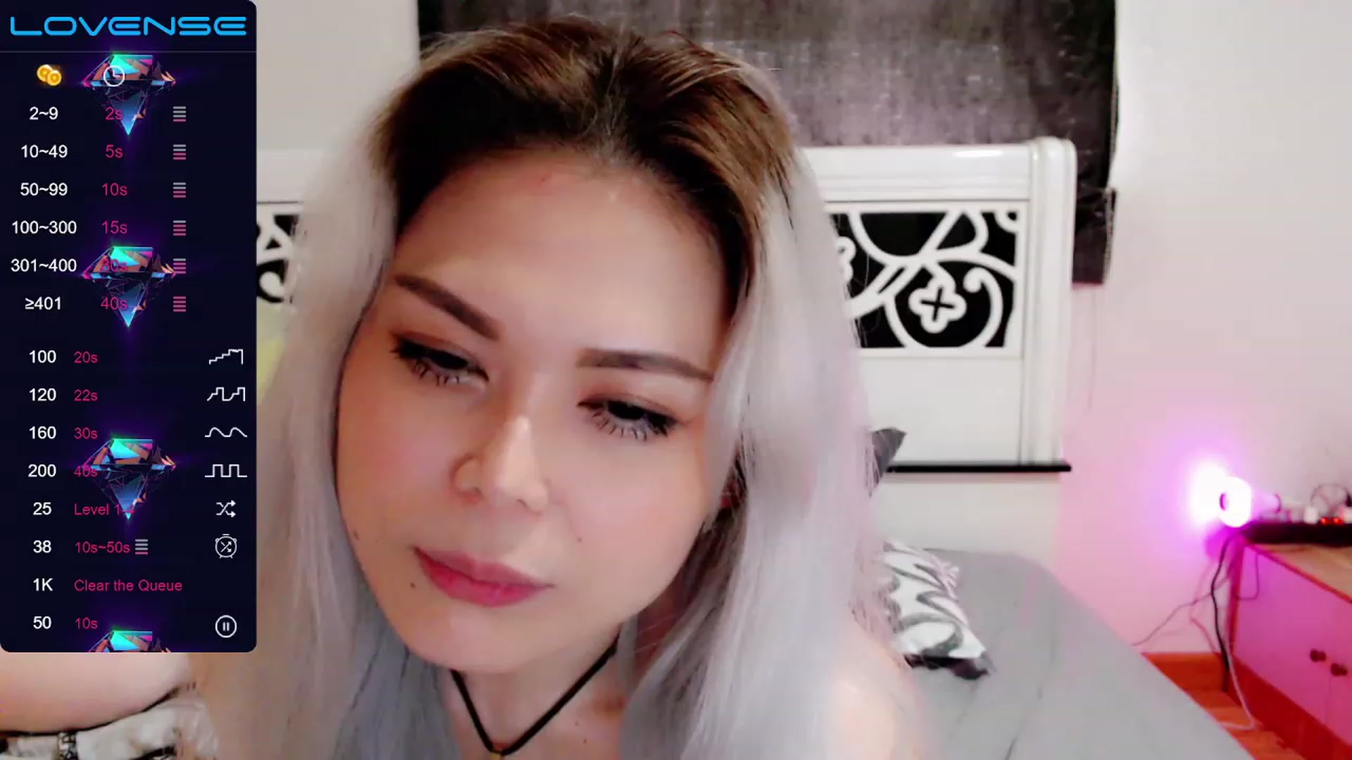 Gallery image thumbnail from HomelessCutie's myfreecams stream on, 11/19/2022, 08:02 image 19 of 20