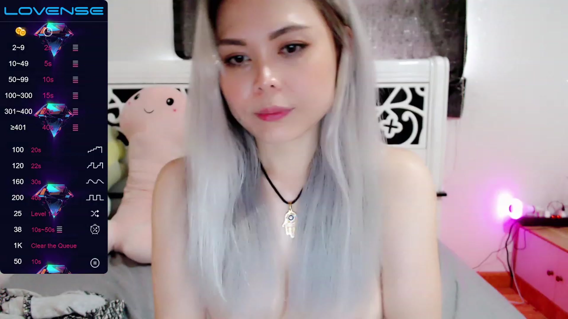 Gallery image thumbnail from HomelessCutie's myfreecams stream on, 11/19/2022, 08:02 image 6 of 20