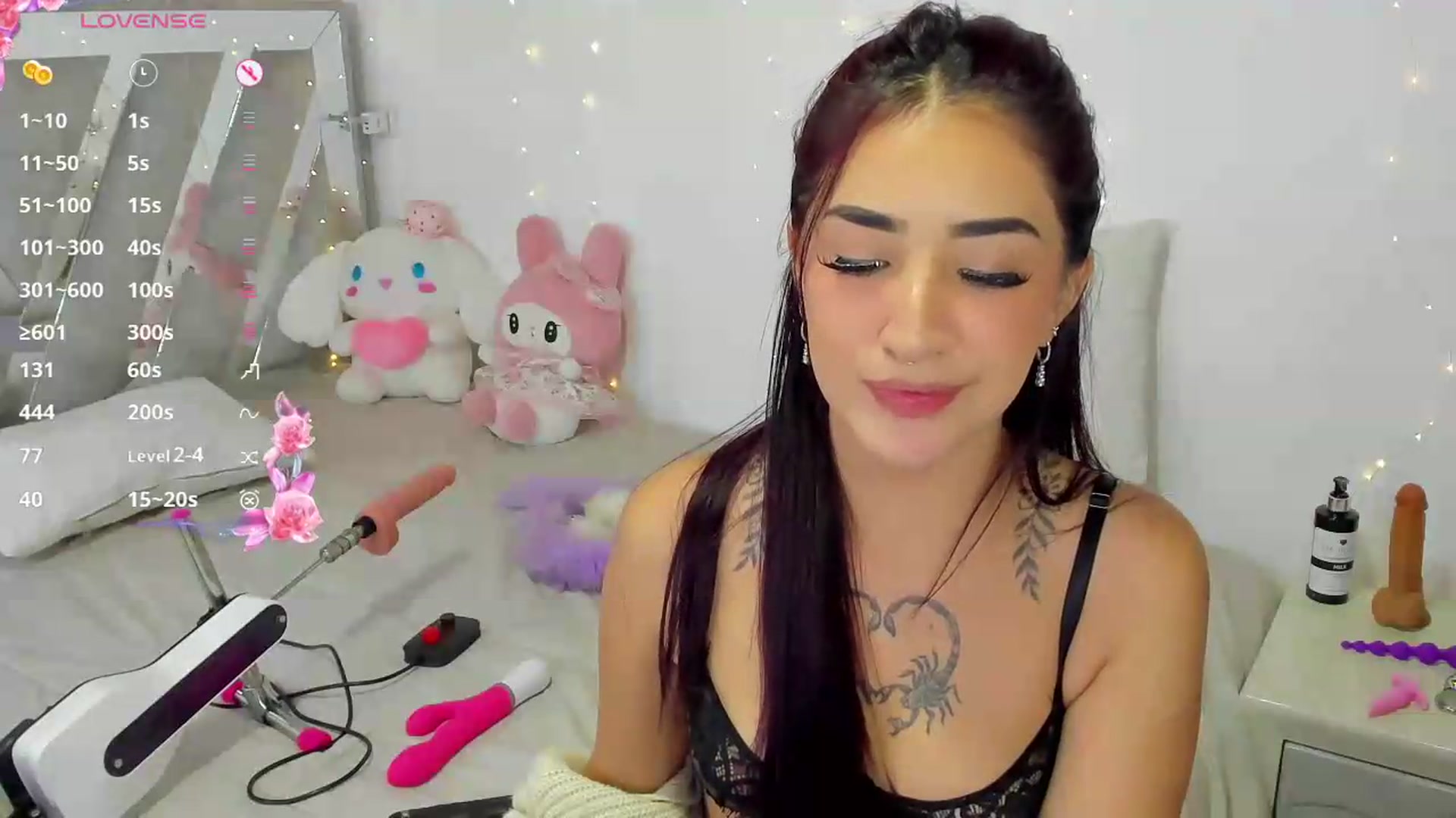 Gallery image thumbnail from Honeey__'s myfreecams stream on, 05/18/2026, 10:17 image 15 of 20