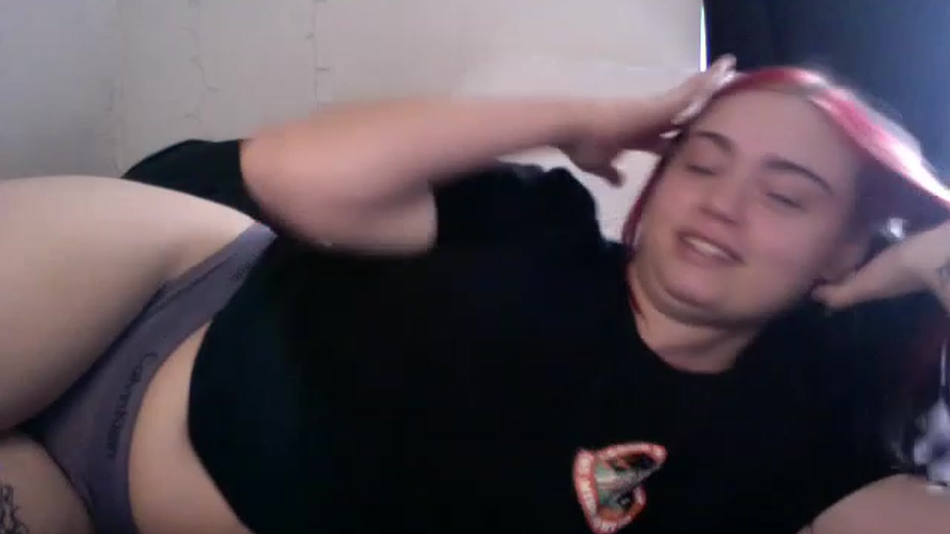 Gallery image thumbnail from HoneyAdams's myfreecams stream on, 11/17/2022, 19:58 image 7 of 20
