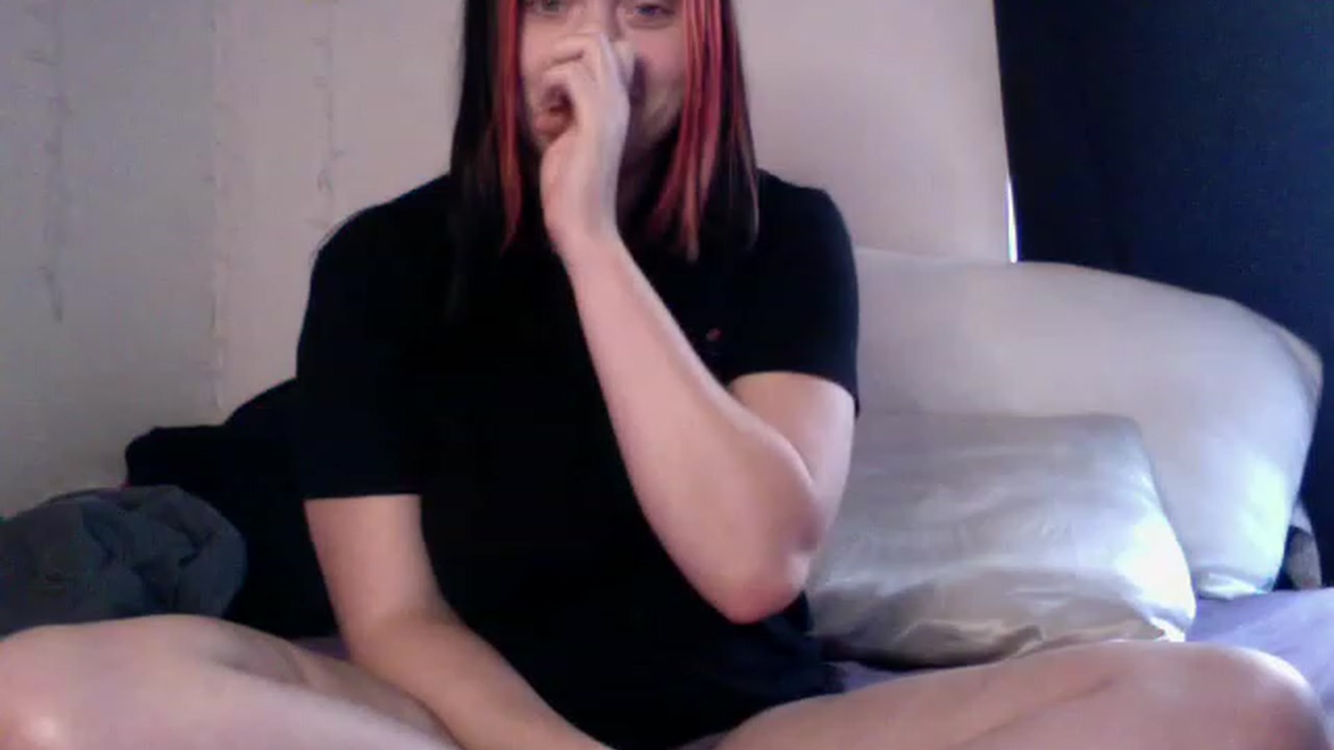 Gallery image thumbnail from HoneyAdams's myfreecams stream on, 11/17/2022, 21:26 image 3 of 20
