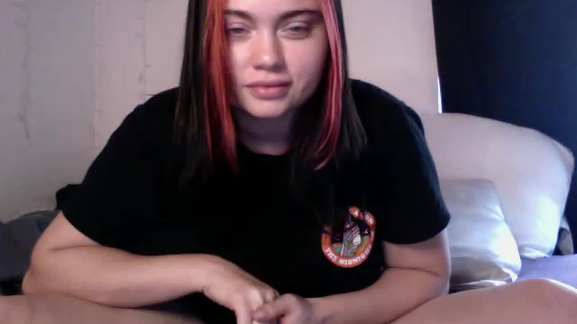 Gallery image thumbnail from HoneyAdams's myfreecams stream on, 11/17/2022, 21:26 image 7 of 20