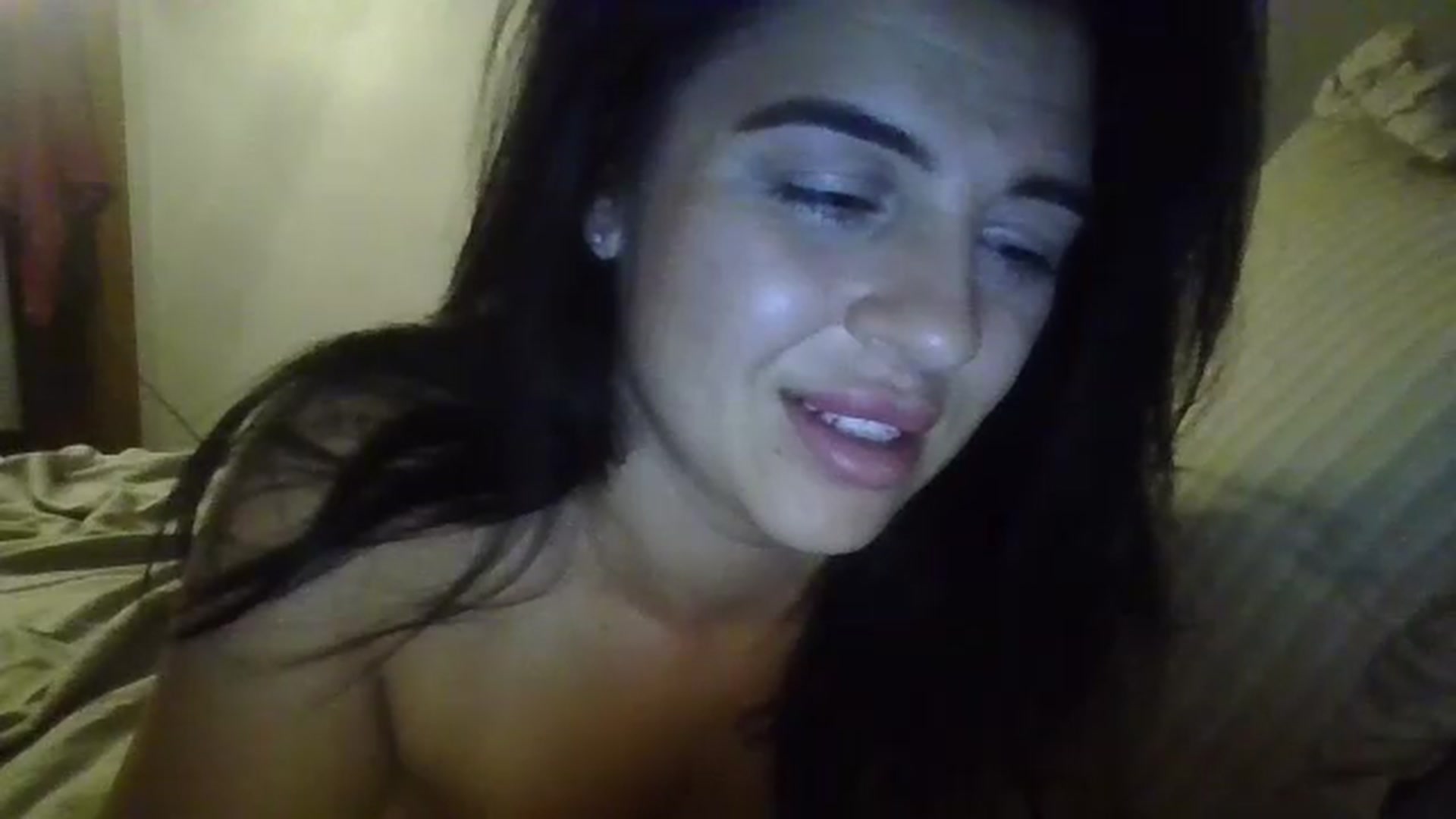 Gallery image thumbnail from HoneyGlow30's myfreecams stream on, 08/17/2026, 02:23 image 20 of 20