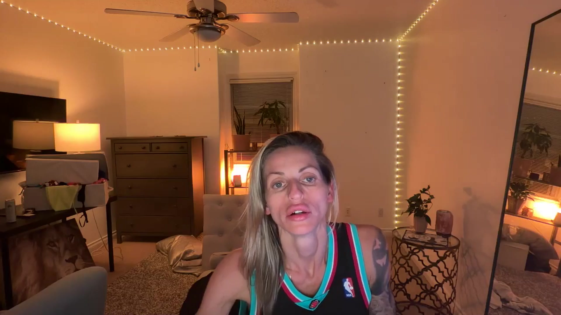 Gallery image thumbnail from HoneyHaus's myfreecams stream on, 09/07/2025, 09:56 image 8 of 20