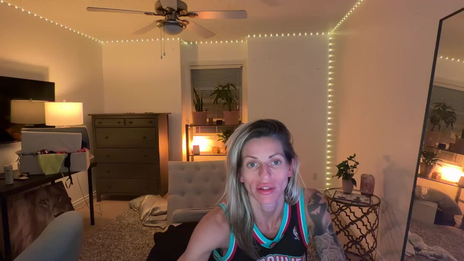 Gallery image thumbnail from HoneyHaus's myfreecams stream on, 09/07/2025, 09:56 image 6 of 20