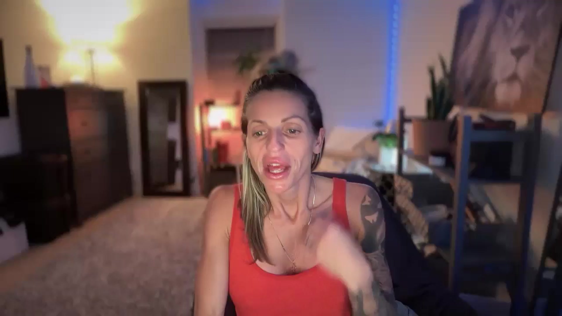 Gallery image thumbnail from HoneyHaus's myfreecams stream on, 09/14/2025, 09:38 image 8 of 20