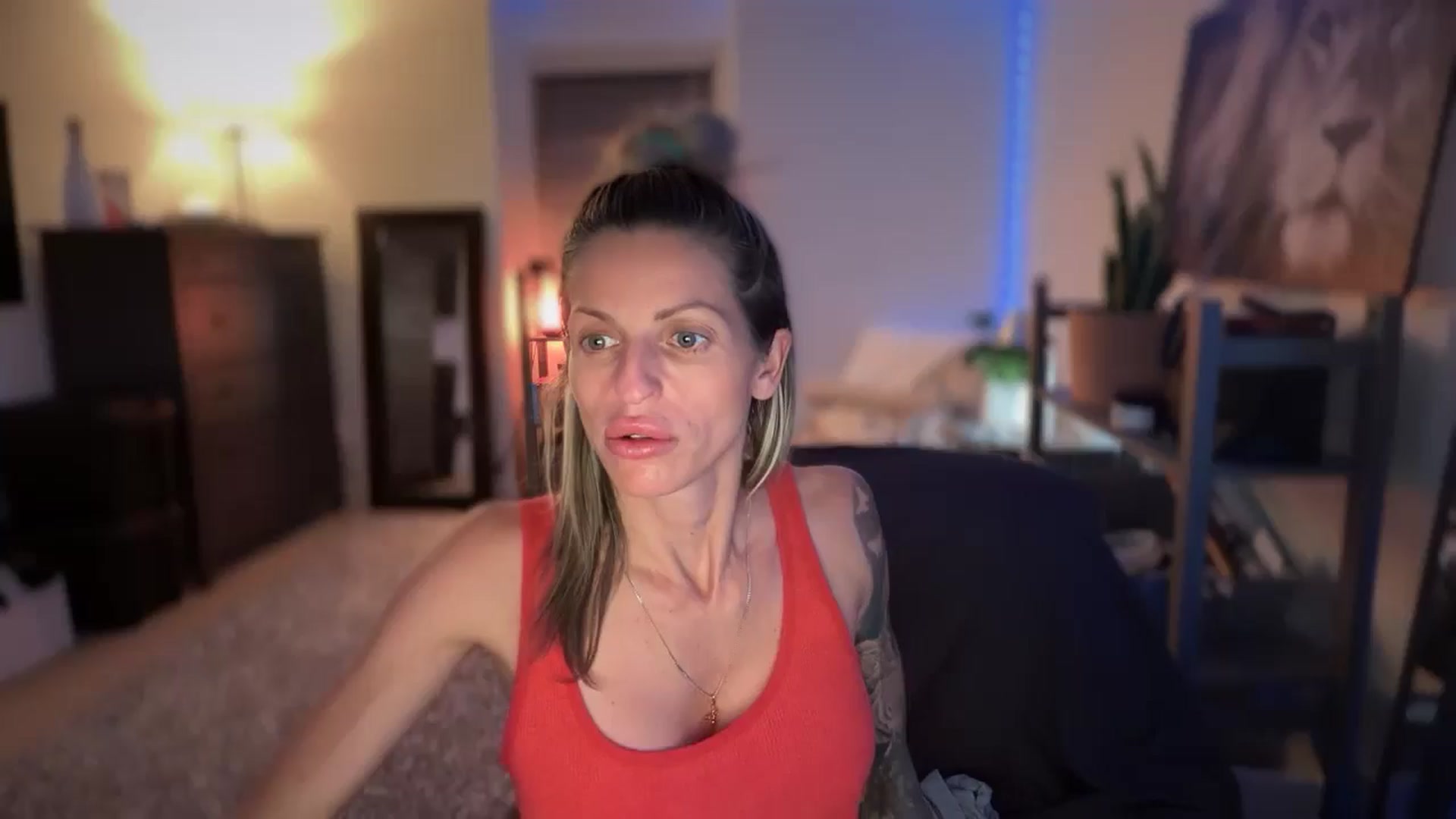 Gallery image thumbnail from HoneyHaus's myfreecams stream on, 09/14/2025, 09:38 image 10 of 20