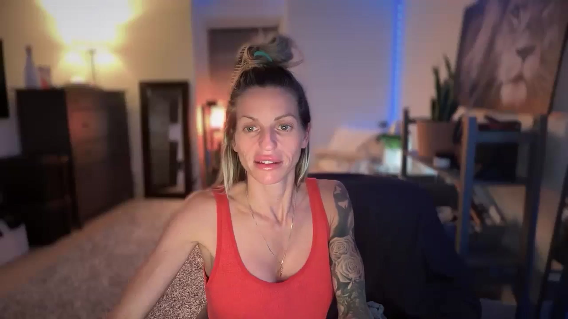 Gallery image thumbnail from HoneyHaus's myfreecams stream on, 09/14/2025, 09:38 image 2 of 20