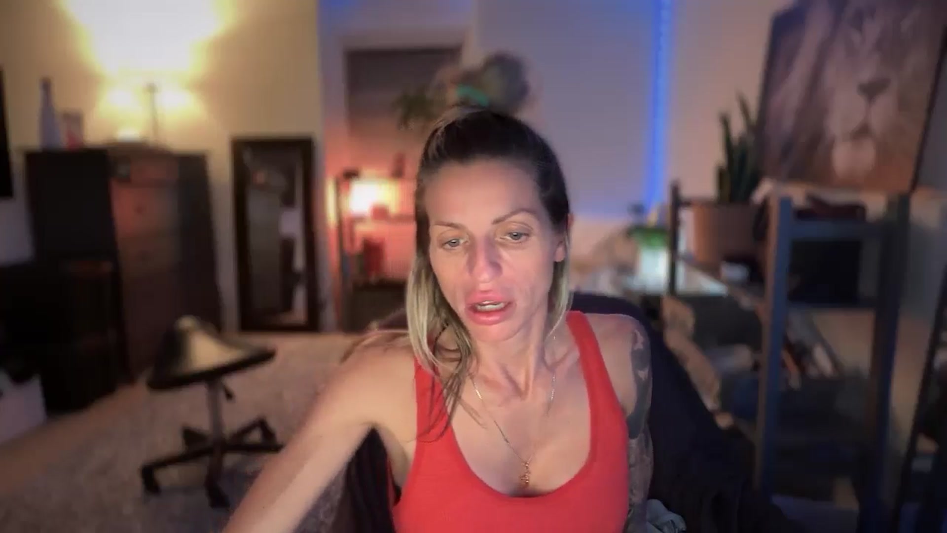 Gallery image thumbnail from HoneyHaus's myfreecams stream on, 09/14/2025, 09:52 image 14 of 20