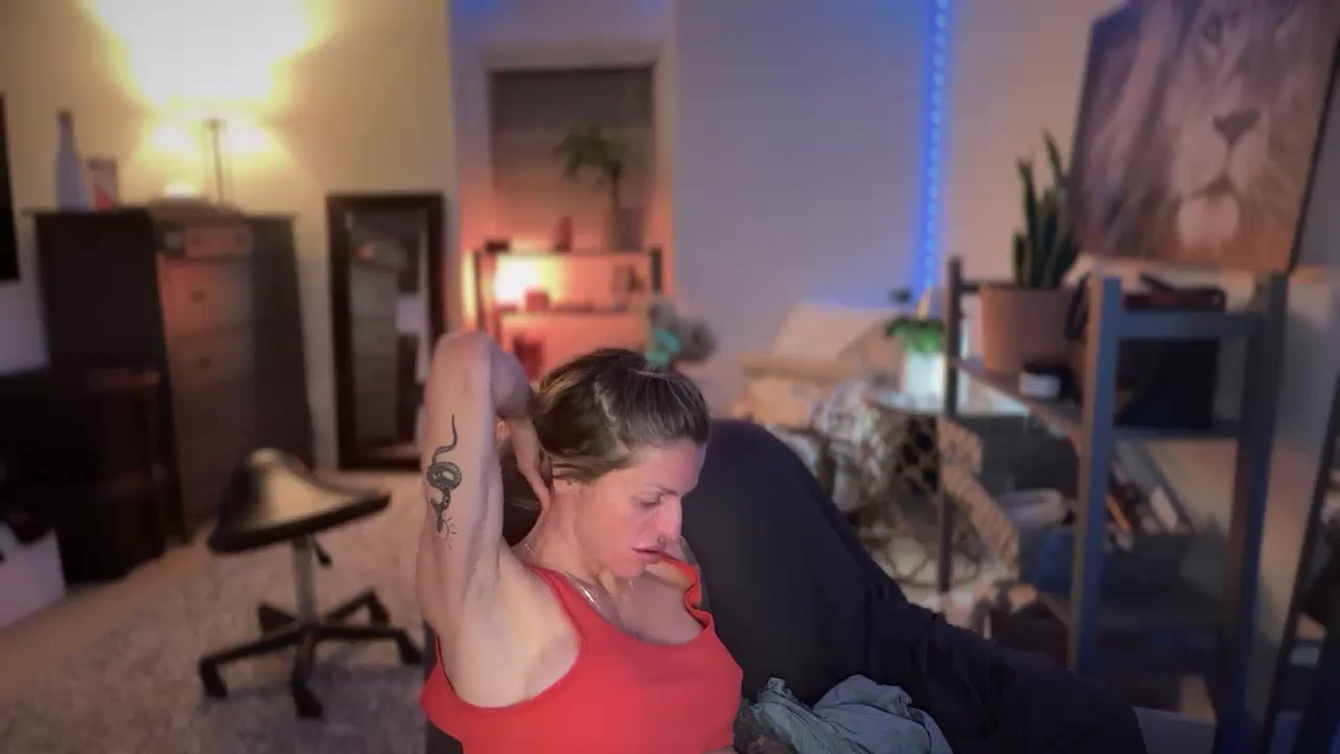Gallery image thumbnail from HoneyHaus's myfreecams stream on, 09/14/2025, 09:52 image 4 of 20