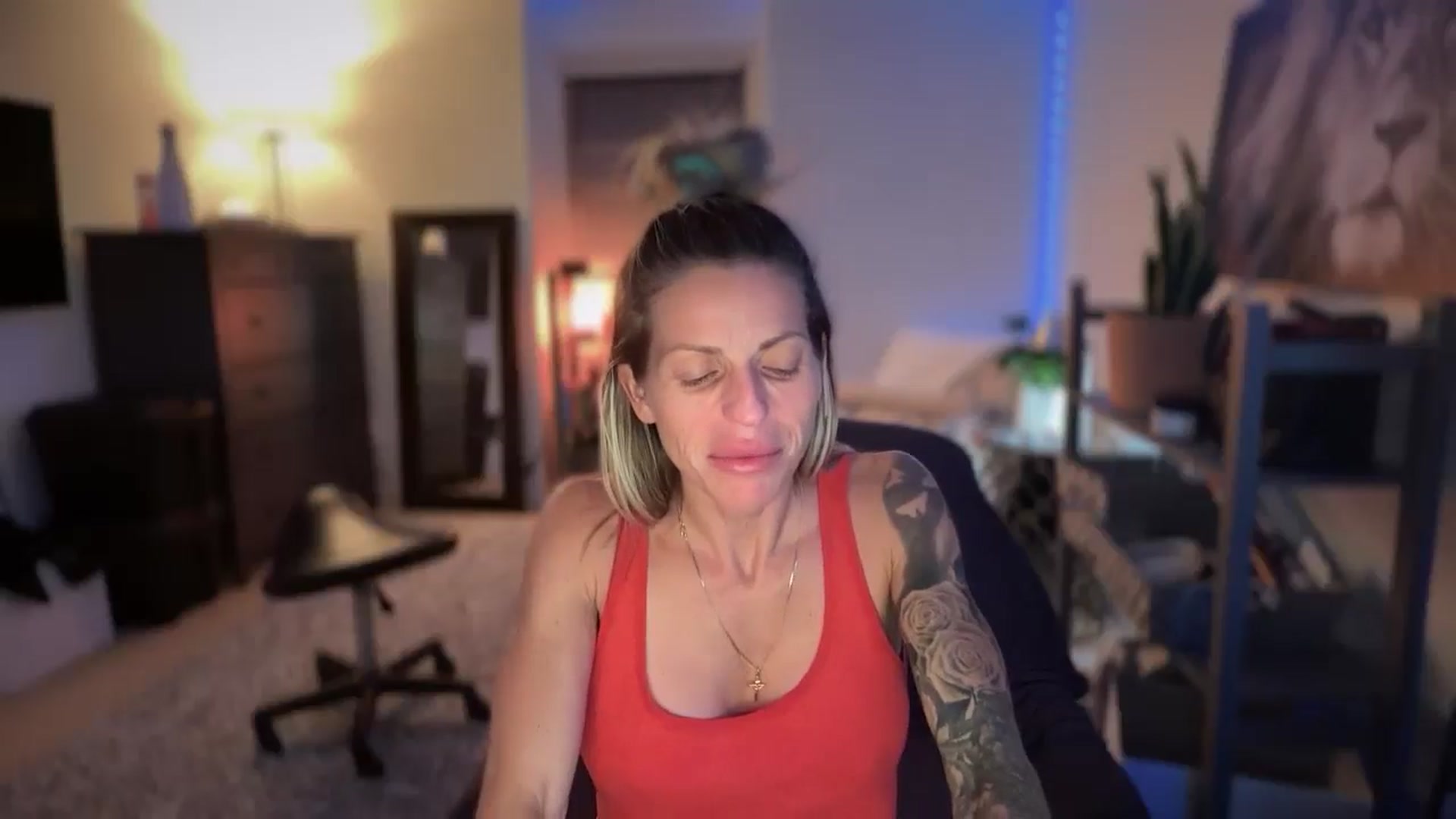 Gallery image thumbnail from HoneyHaus's myfreecams stream on, 09/14/2025, 12:03 image 3 of 20