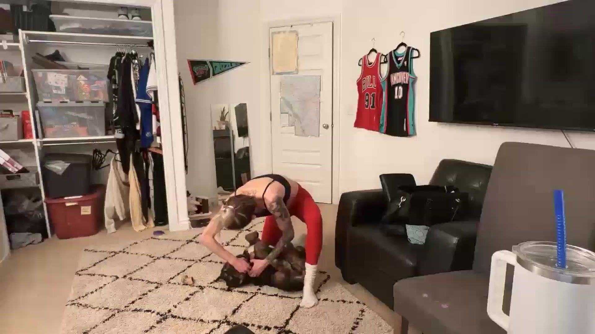 Gallery image thumbnail from HoneyHaus's myfreecams stream on, 12/09/2025, 12:01 image 1 of 20