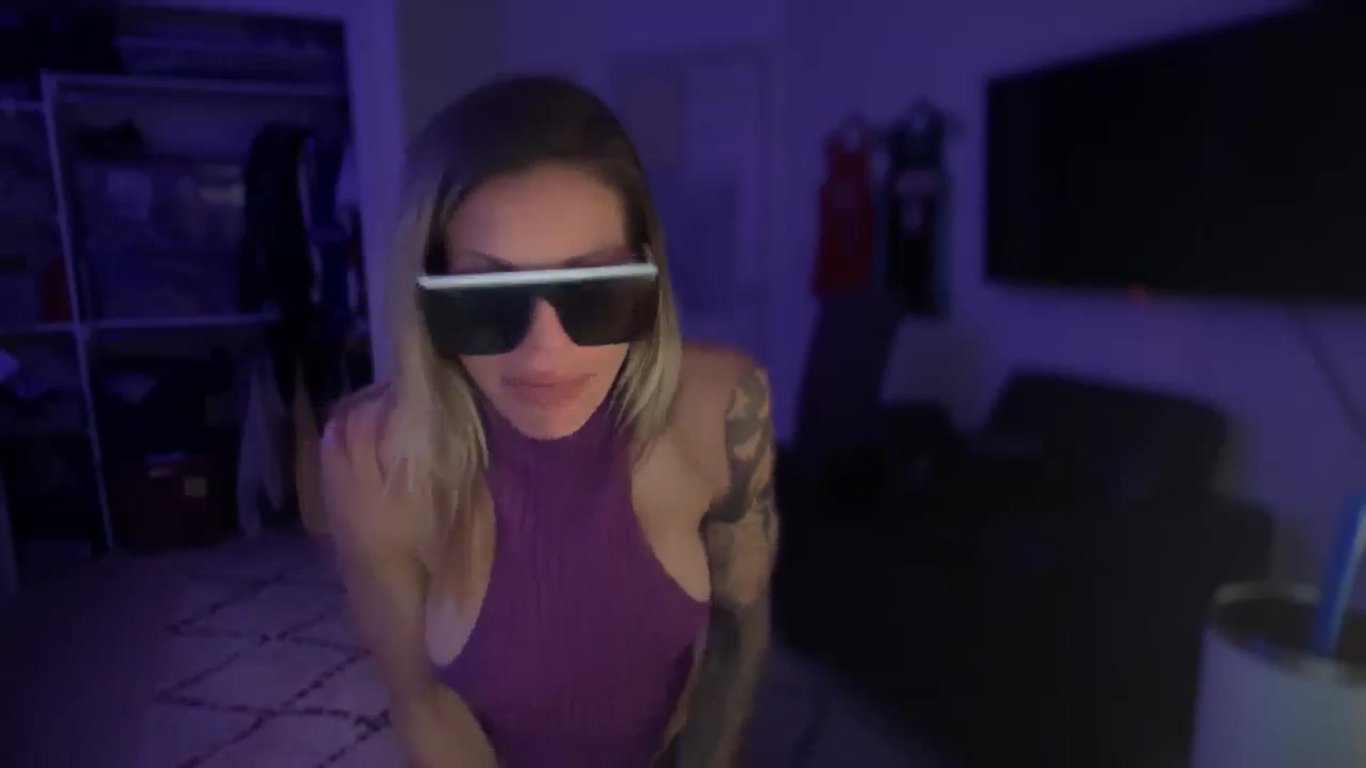 Gallery image thumbnail from HoneyHaus's myfreecams stream on, 12/09/2025, 12:56 image 4 of 20