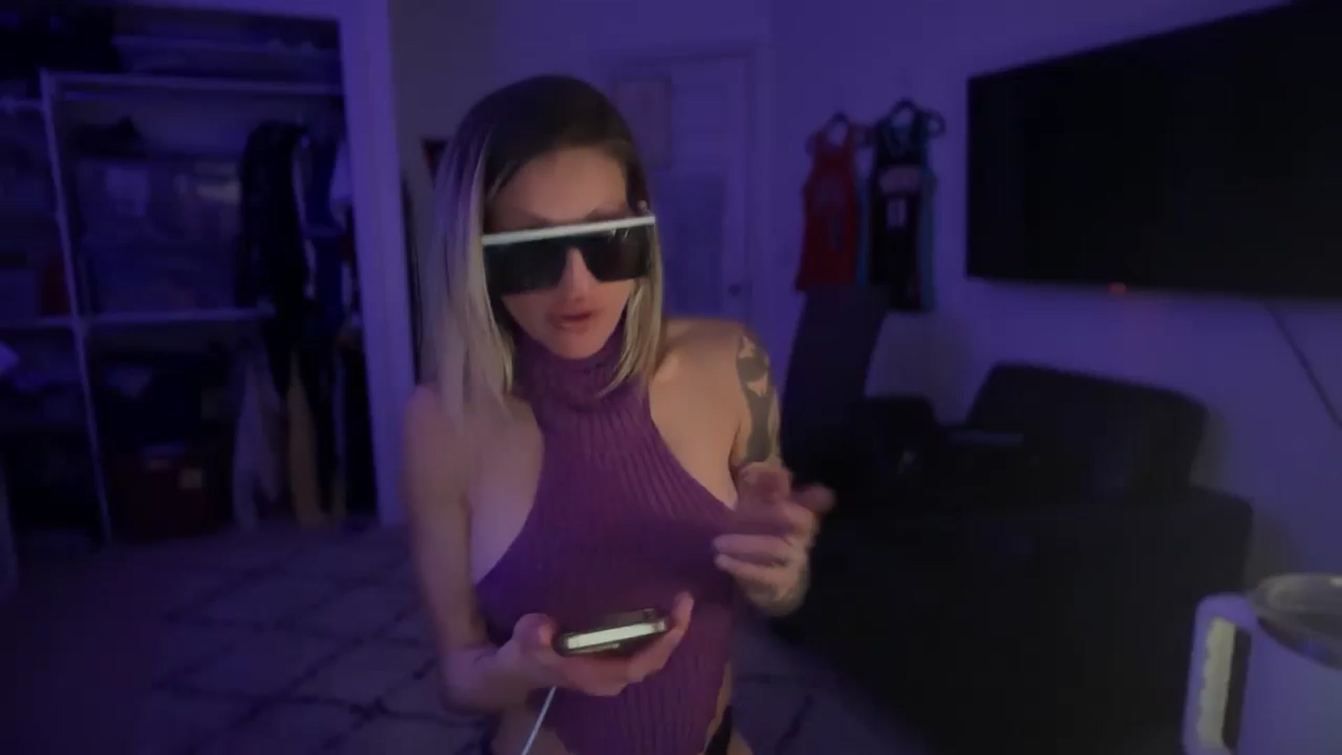 Gallery image thumbnail from HoneyHaus's myfreecams stream on, 12/09/2025, 12:56 image 1 of 20
