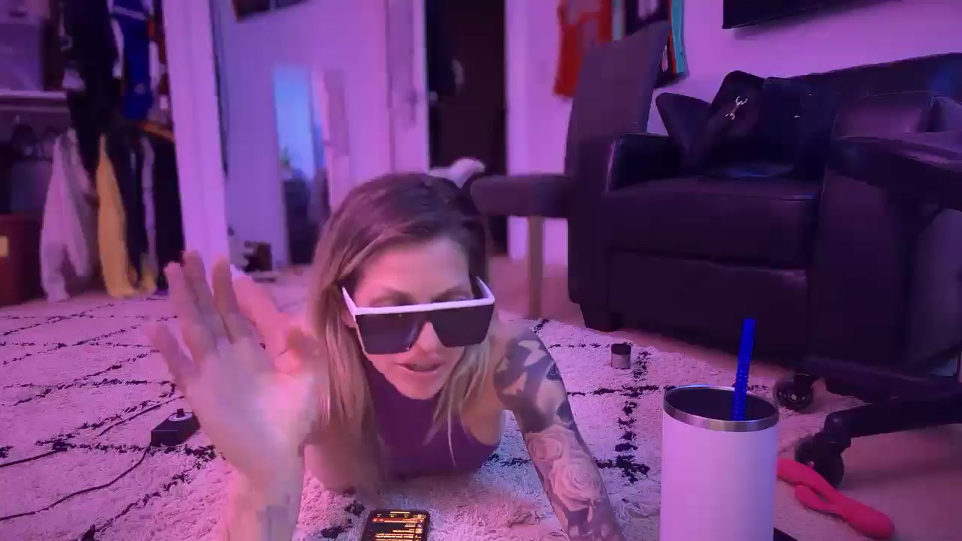 Gallery image thumbnail from HoneyHaus's myfreecams stream on, 12/09/2025, 14:23 image 10 of 20