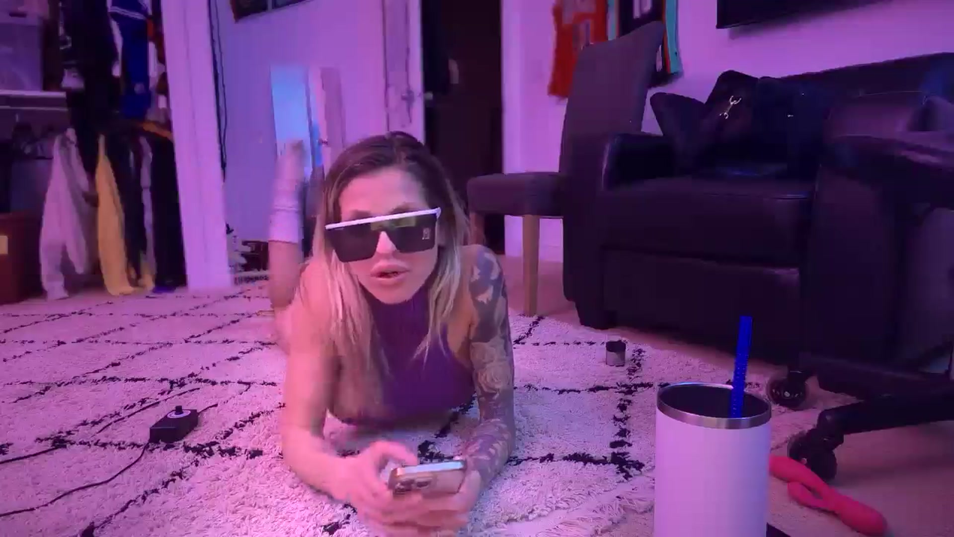 Gallery image thumbnail from HoneyHaus's myfreecams stream on, 12/09/2025, 14:23 image 8 of 20