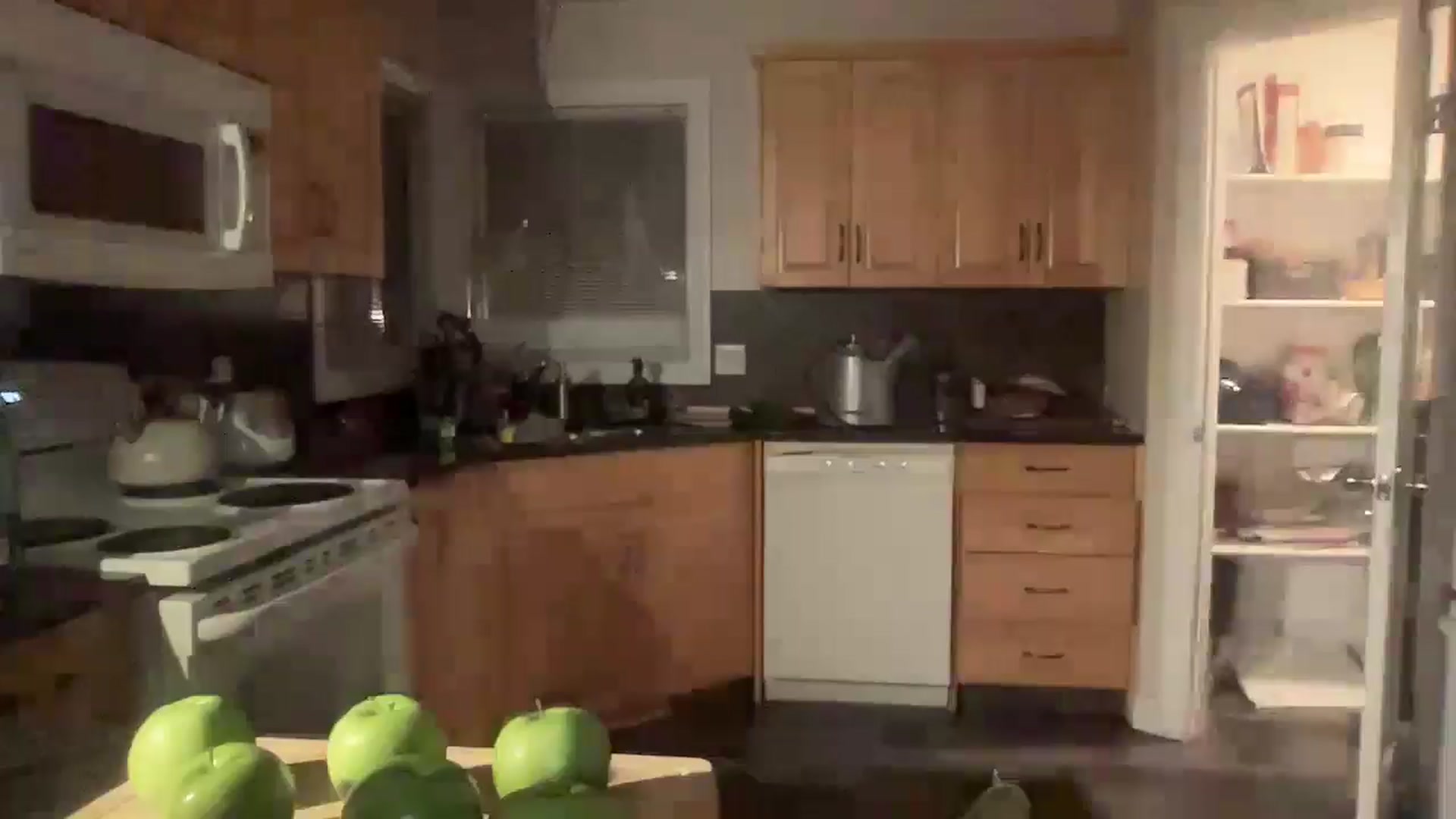 Gallery image thumbnail from HoneyHaus's myfreecams stream on, 12/21/2025, 15:13 image 2 of 20
