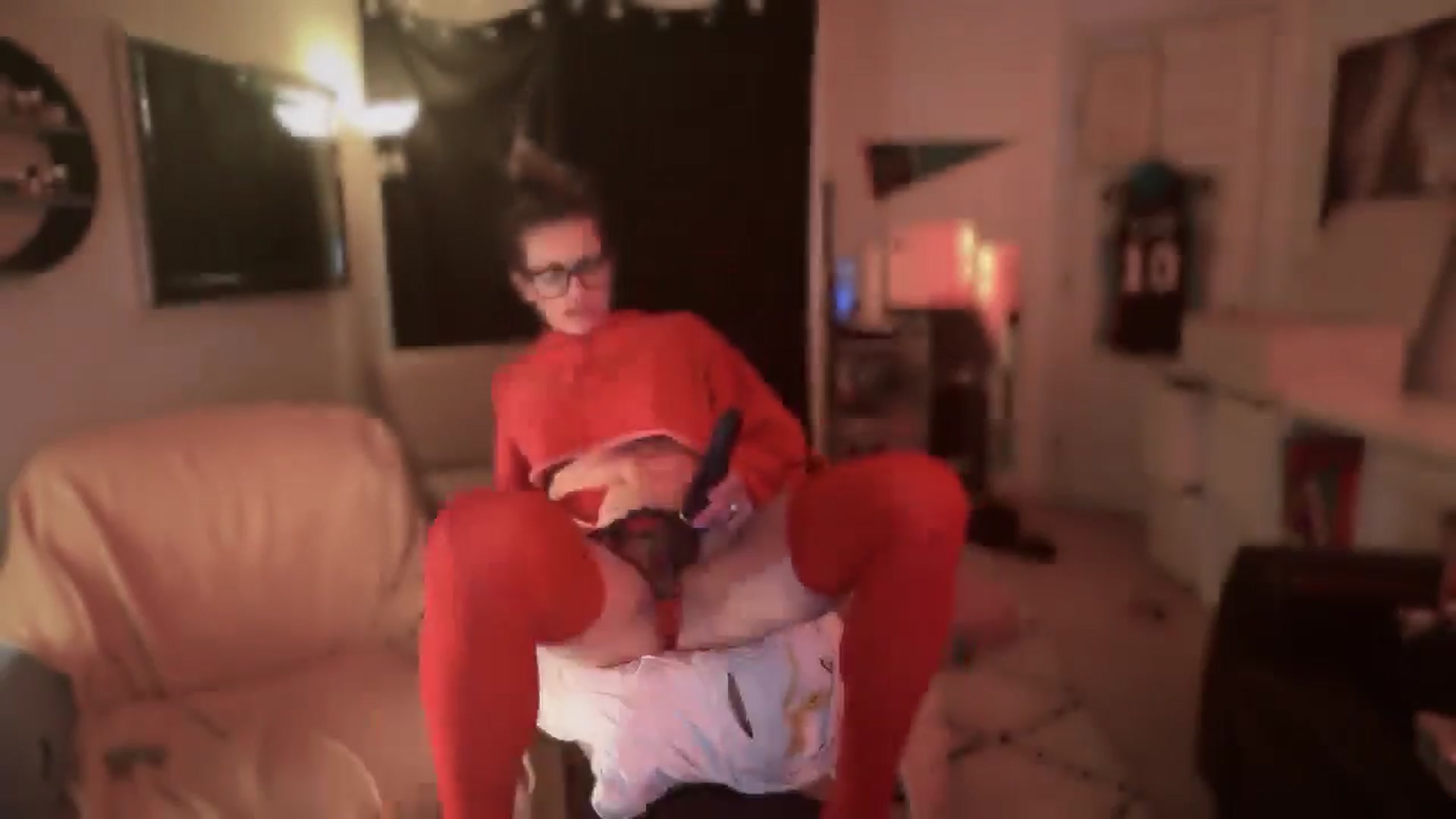 Gallery image thumbnail from HoneyHaus's myfreecams stream on, 12/23/2025, 15:29 image 14 of 20