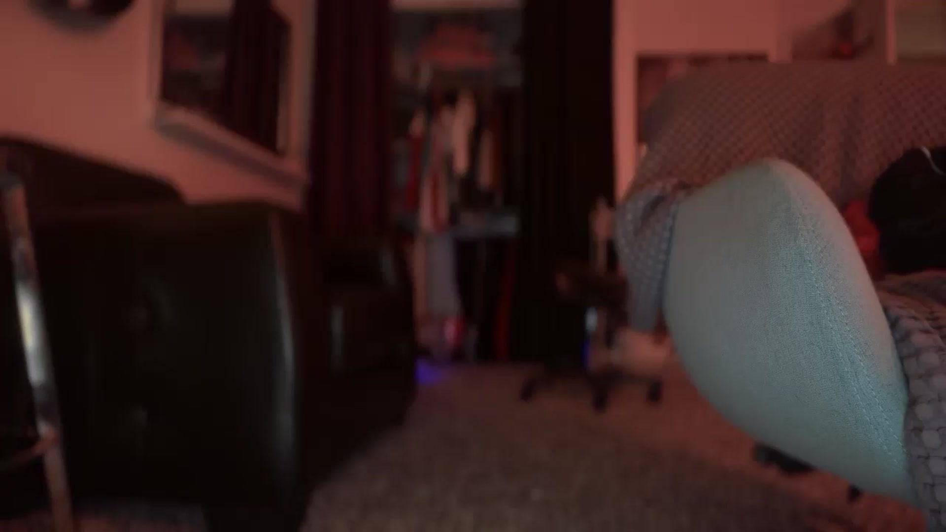 Gallery image thumbnail from HoneyHaus's myfreecams stream on, 01/02/2026, 10:41 image 11 of 20