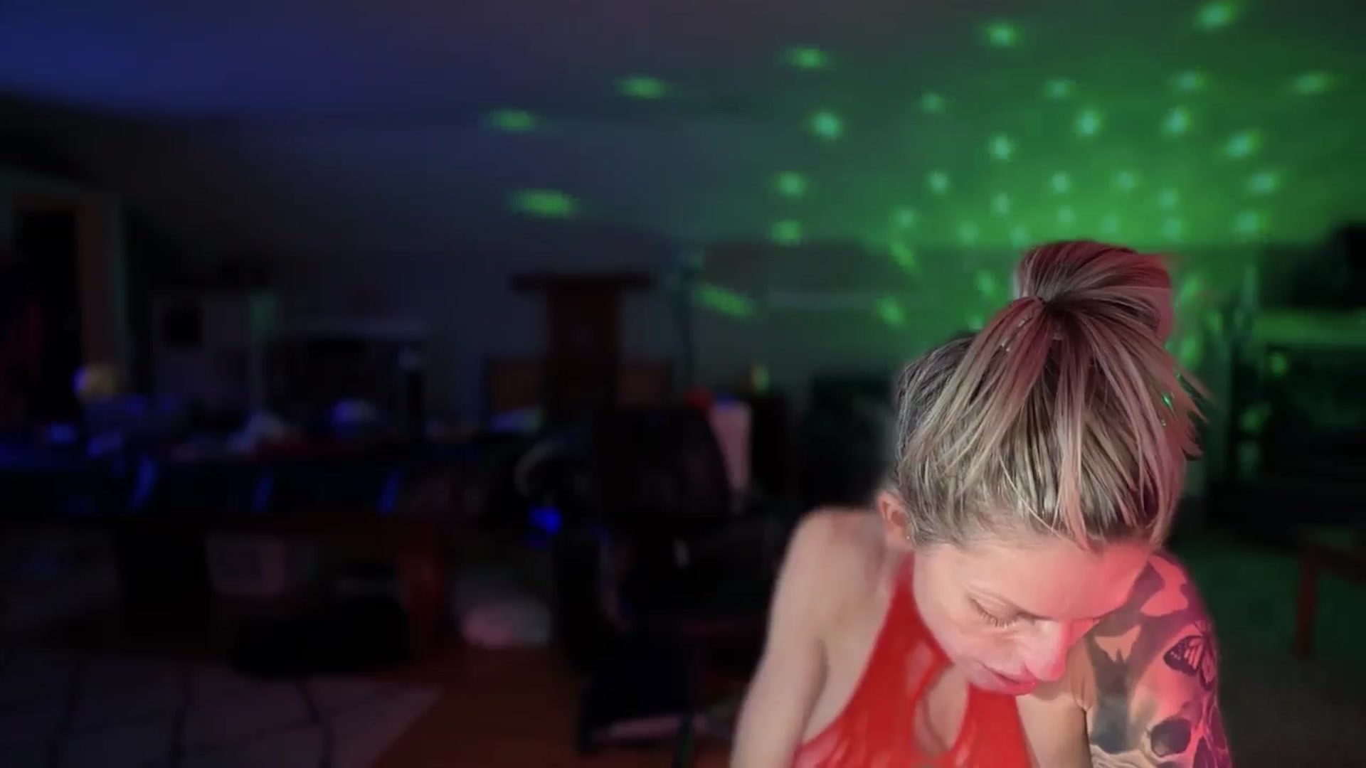 Gallery image thumbnail from HoneyHaus's myfreecams stream on, 02/07/2026, 11:50 image 6 of 20