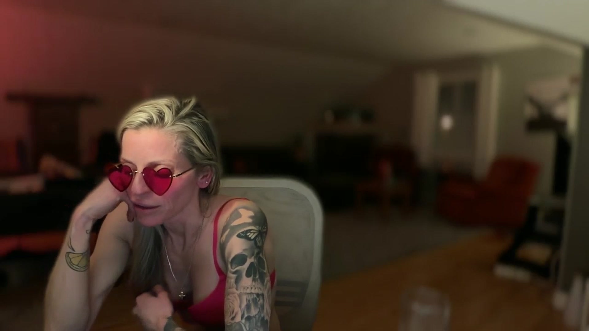 Gallery image thumbnail from HoneyHaus's myfreecams stream on, 02/14/2026, 12:44 image 3 of 20