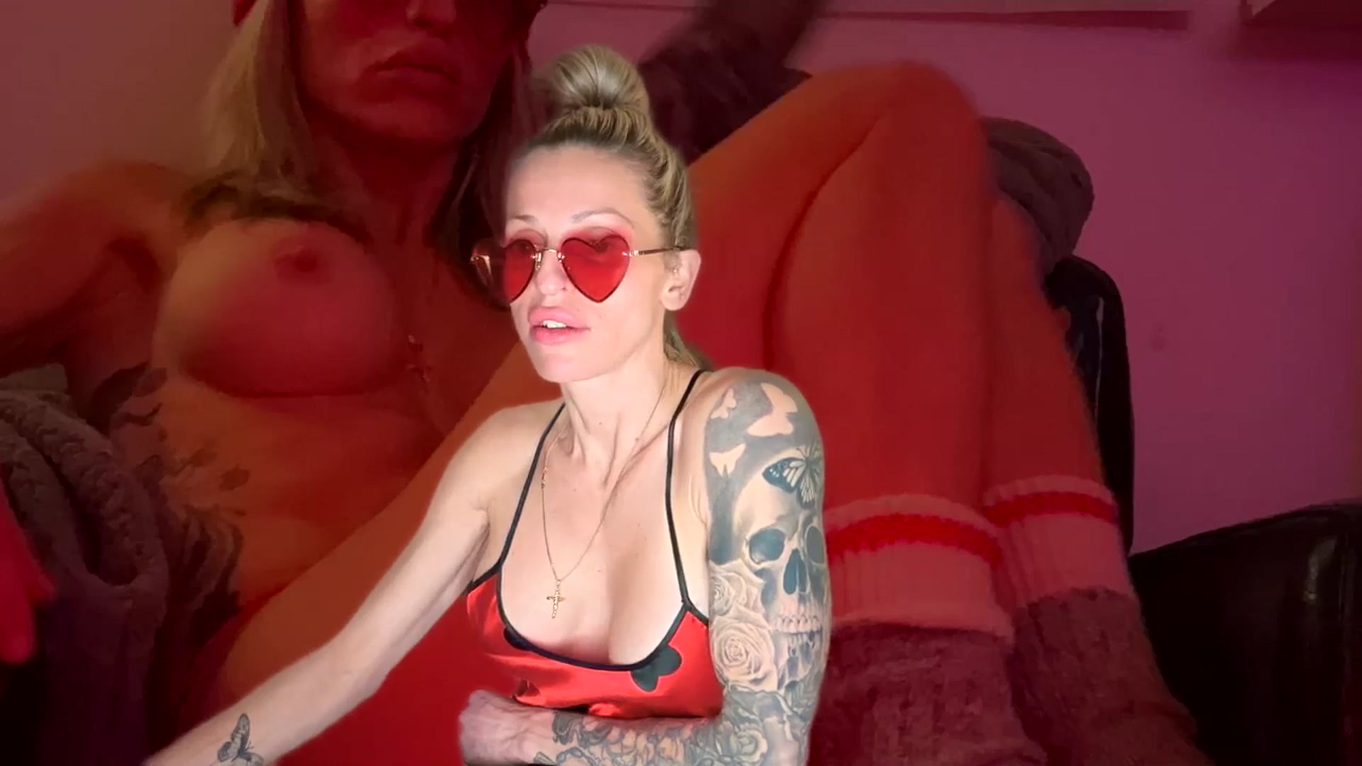 Gallery image thumbnail from HoneyHaus's myfreecams stream on, 02/14/2026, 14:08 image 14 of 20