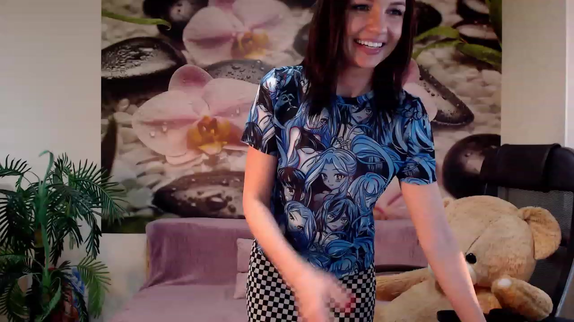 Gallery image thumbnail from HoneyIAmHome's myfreecams stream on, 11/27/2022, 07:56 image 1 of 20