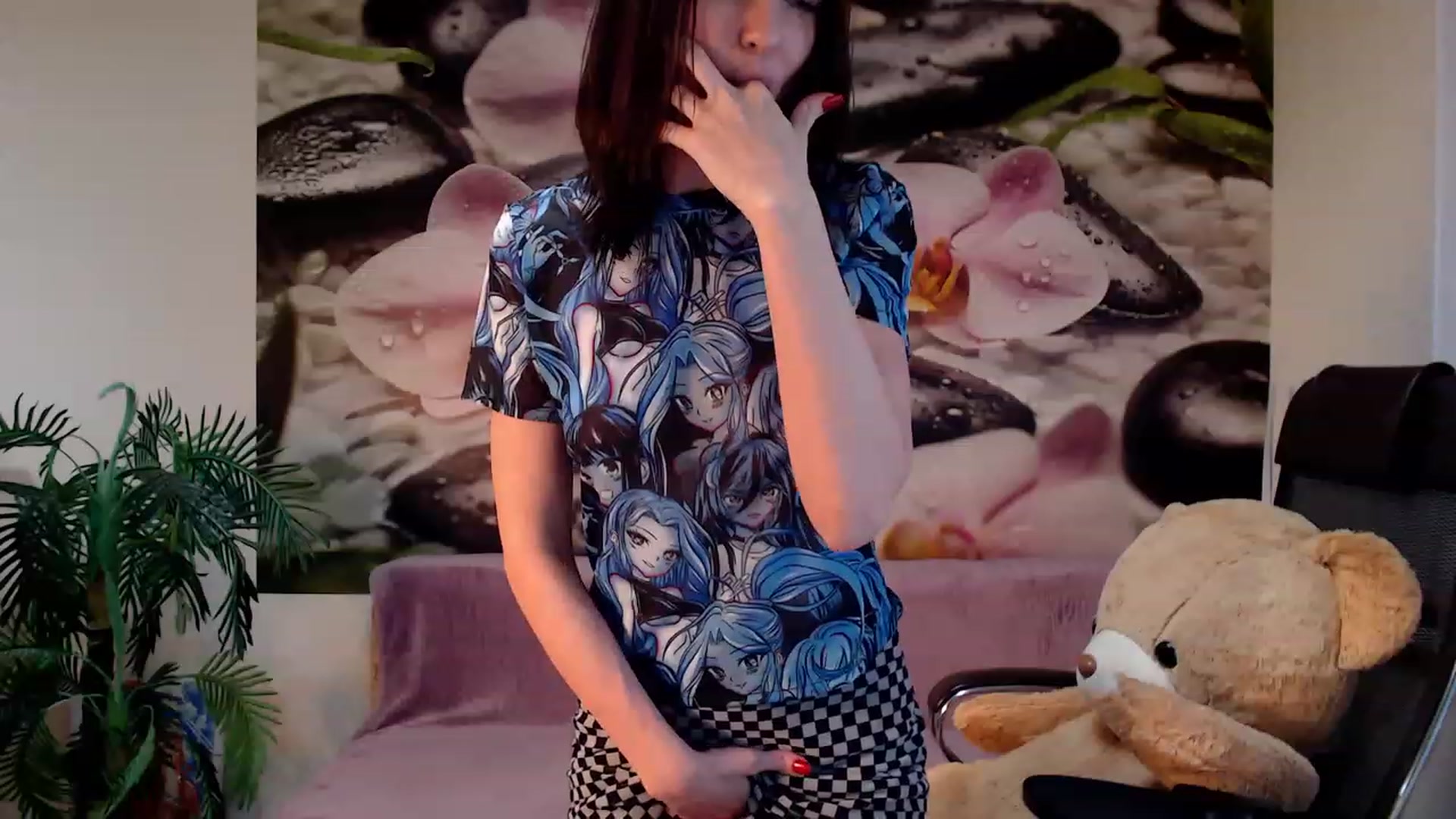 Gallery image thumbnail from HoneyIAmHome's myfreecams stream on, 11/27/2022, 07:56 image 4 of 20