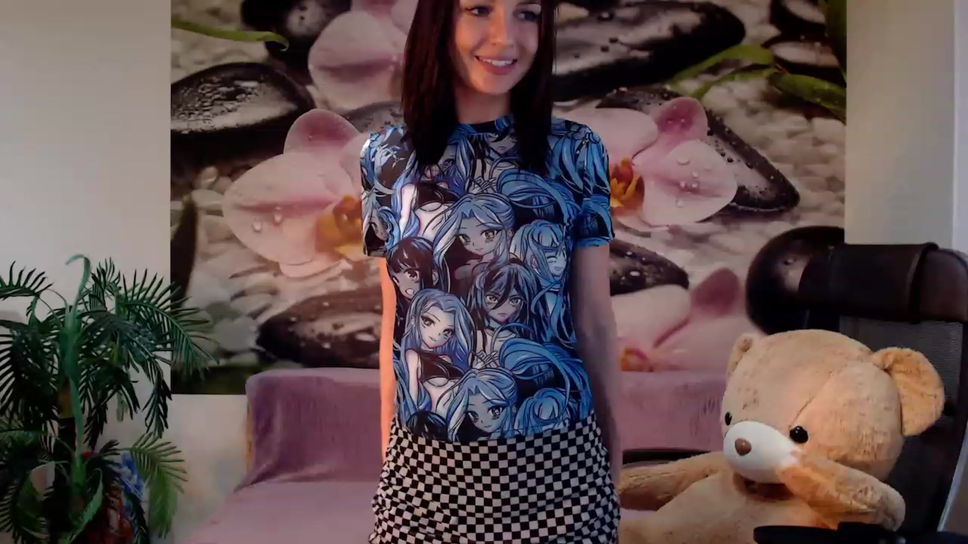 Gallery image thumbnail from HoneyIAmHome's myfreecams stream on, 11/27/2022, 07:56 image 3 of 20
