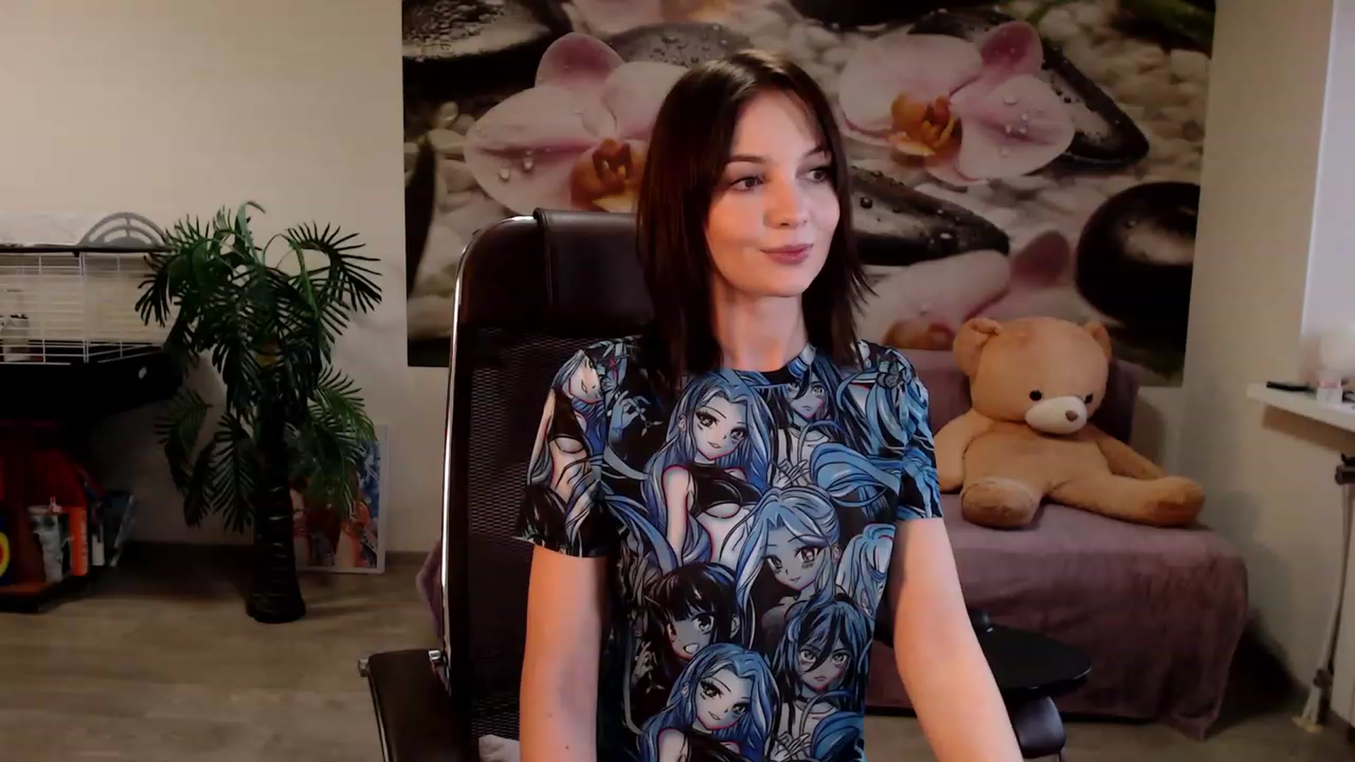 Gallery image thumbnail from HoneyIAmHome's myfreecams stream on, 12/21/2022, 06:42 image 19 of 20