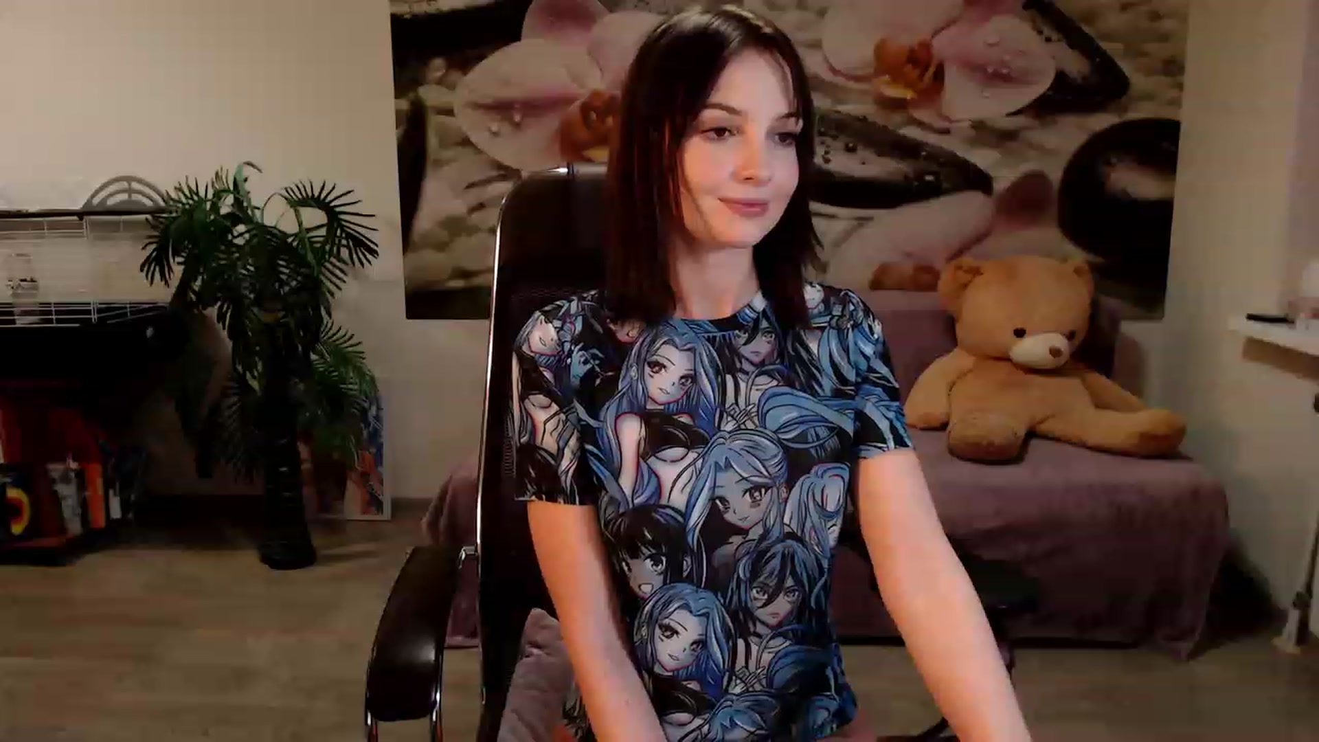 Gallery image thumbnail from HoneyIAmHome's myfreecams stream on, 12/21/2022, 07:24 image 17 of 20