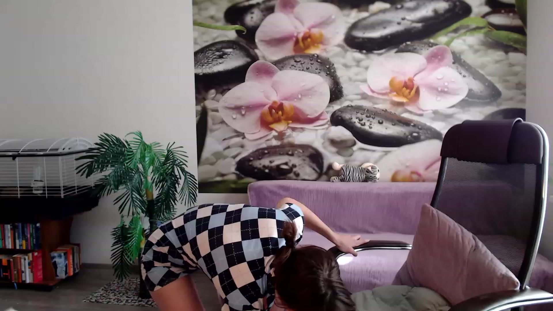 Gallery image thumbnail from HoneyIAmHome's myfreecams stream on, 02/08/2023, 08:18 image 2 of 20