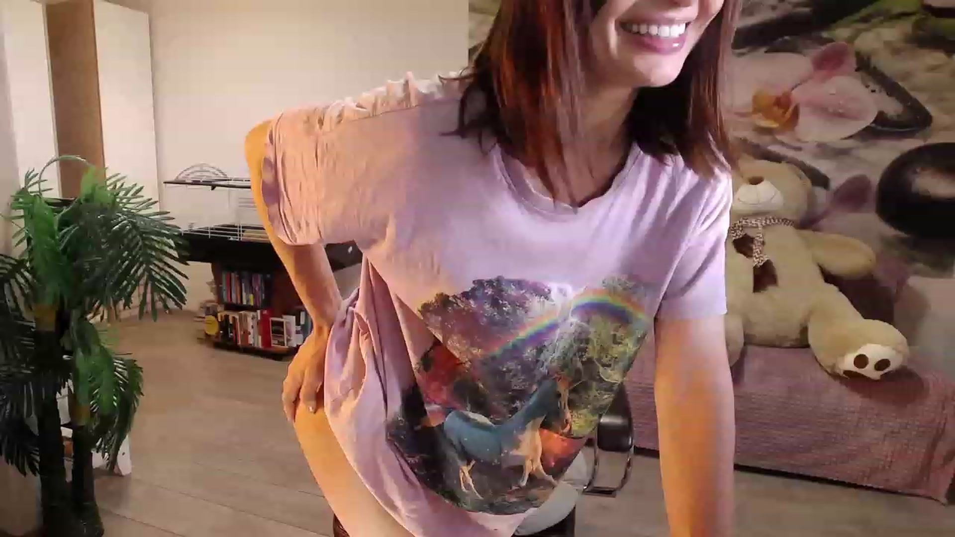 Gallery image thumbnail from HoneyIAmHome's myfreecams stream on, 07/15/2023, 10:57 image 11 of 20